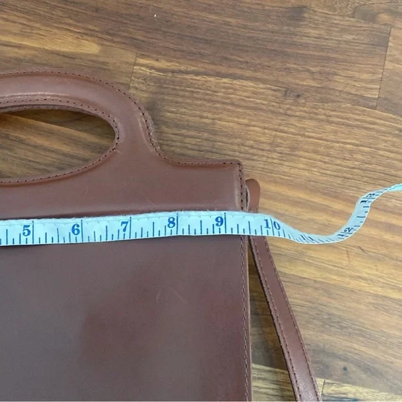 NWT Madewell The Toggle Crossbody Bag In Cherry Wood - Picture 9 of 12